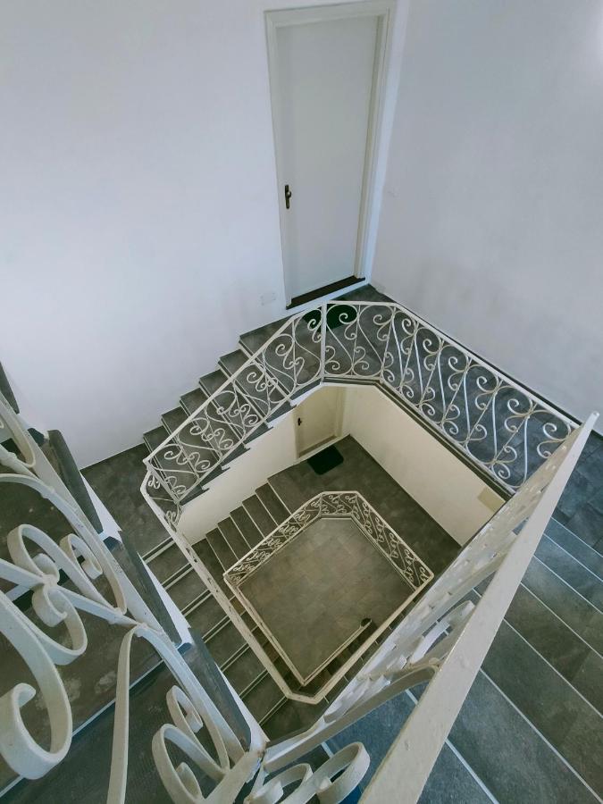 Palazzo Cavour Apartment Trino Luaran gambar